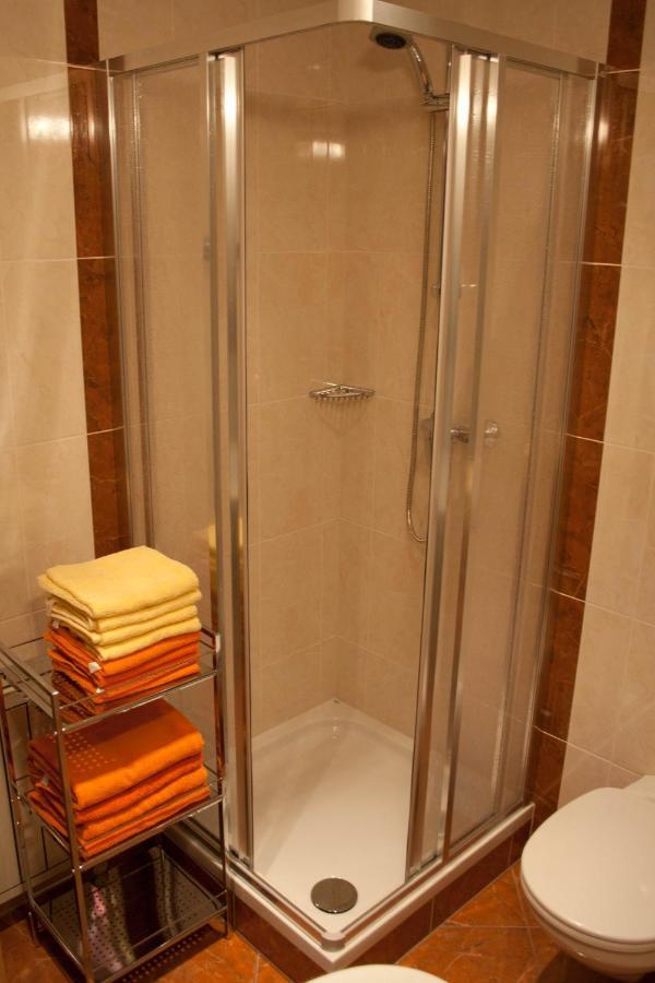 בריקסן אים טהלה Appartement Stoecklbauer מראה חיצוני תמונה